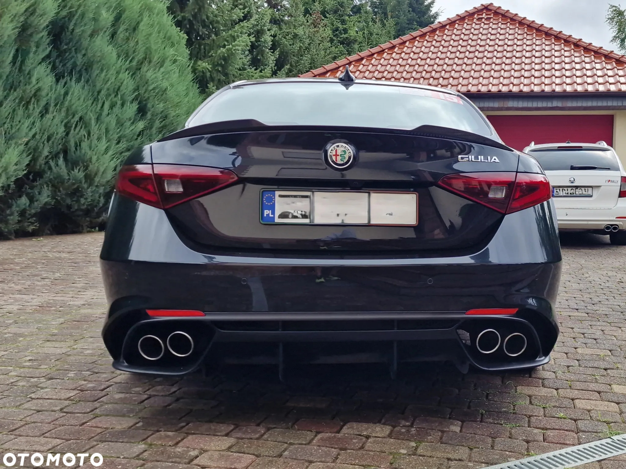 Alfa Romeo Giulia 2.9 V6 Bi-Turbo AT8 Quadrifoglio - 9