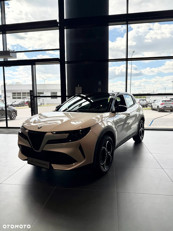Alfa Romeo Junior