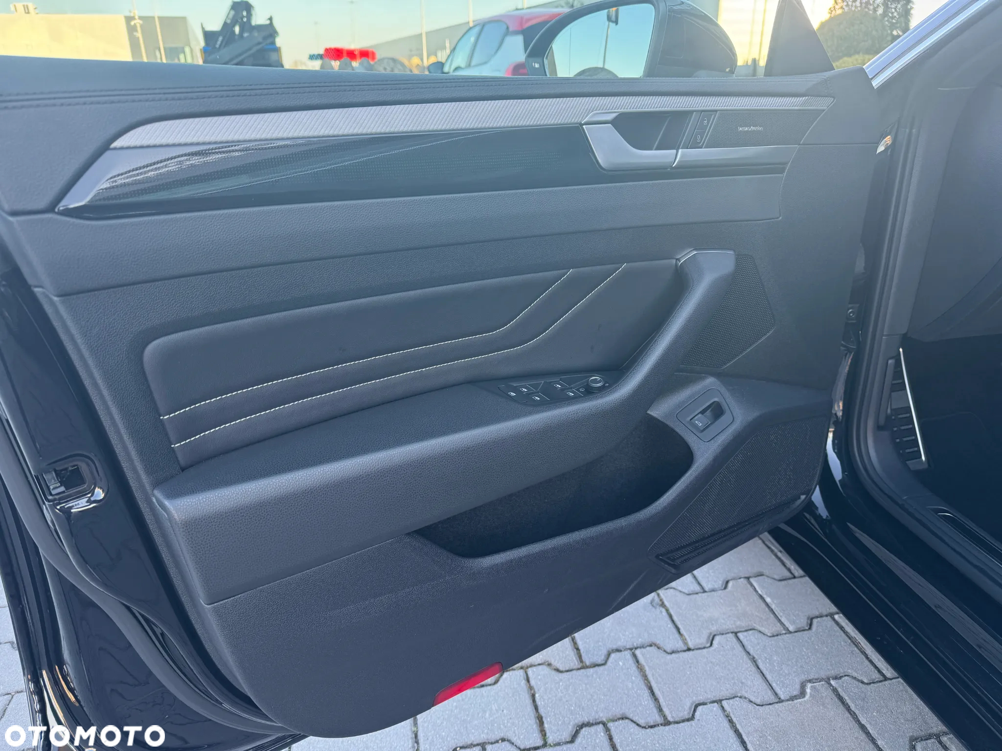 Volkswagen Arteon Shooting Brake 2.0 TDI SCR 4Motion DSG R-Line - 13