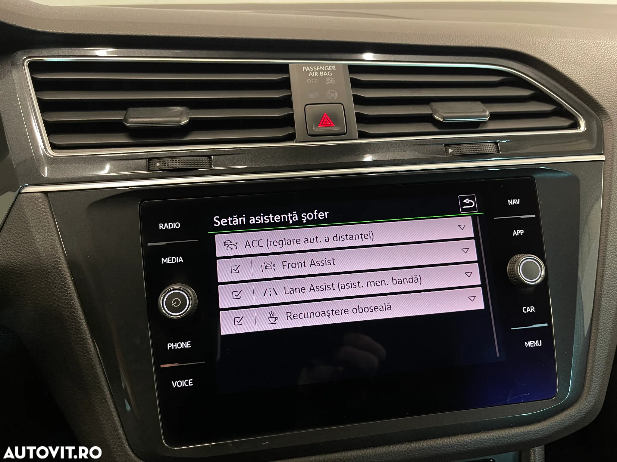Volkswagen Tiguan 2.0 TDI SCR DSG 4Motion Elegance - 21