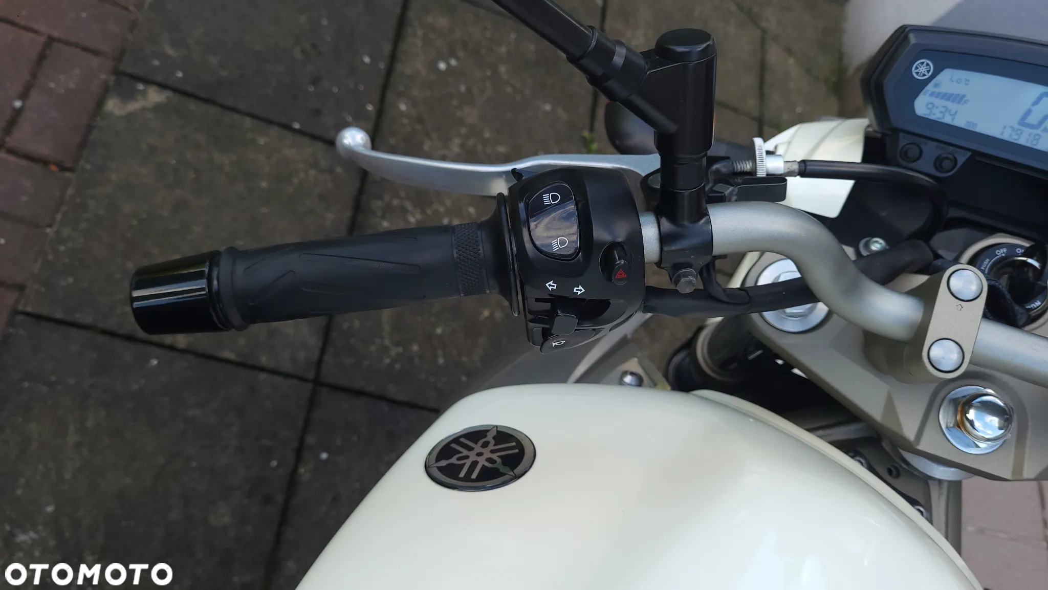 Yamaha XJ - 14