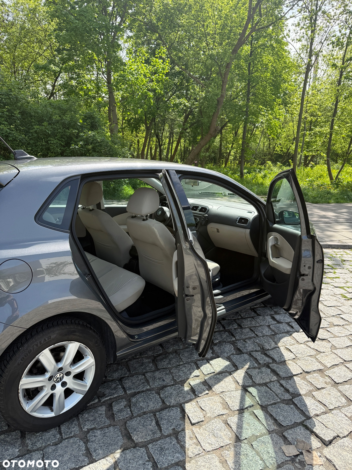 Volkswagen Polo 1.2 TSI Highline DSG - 7