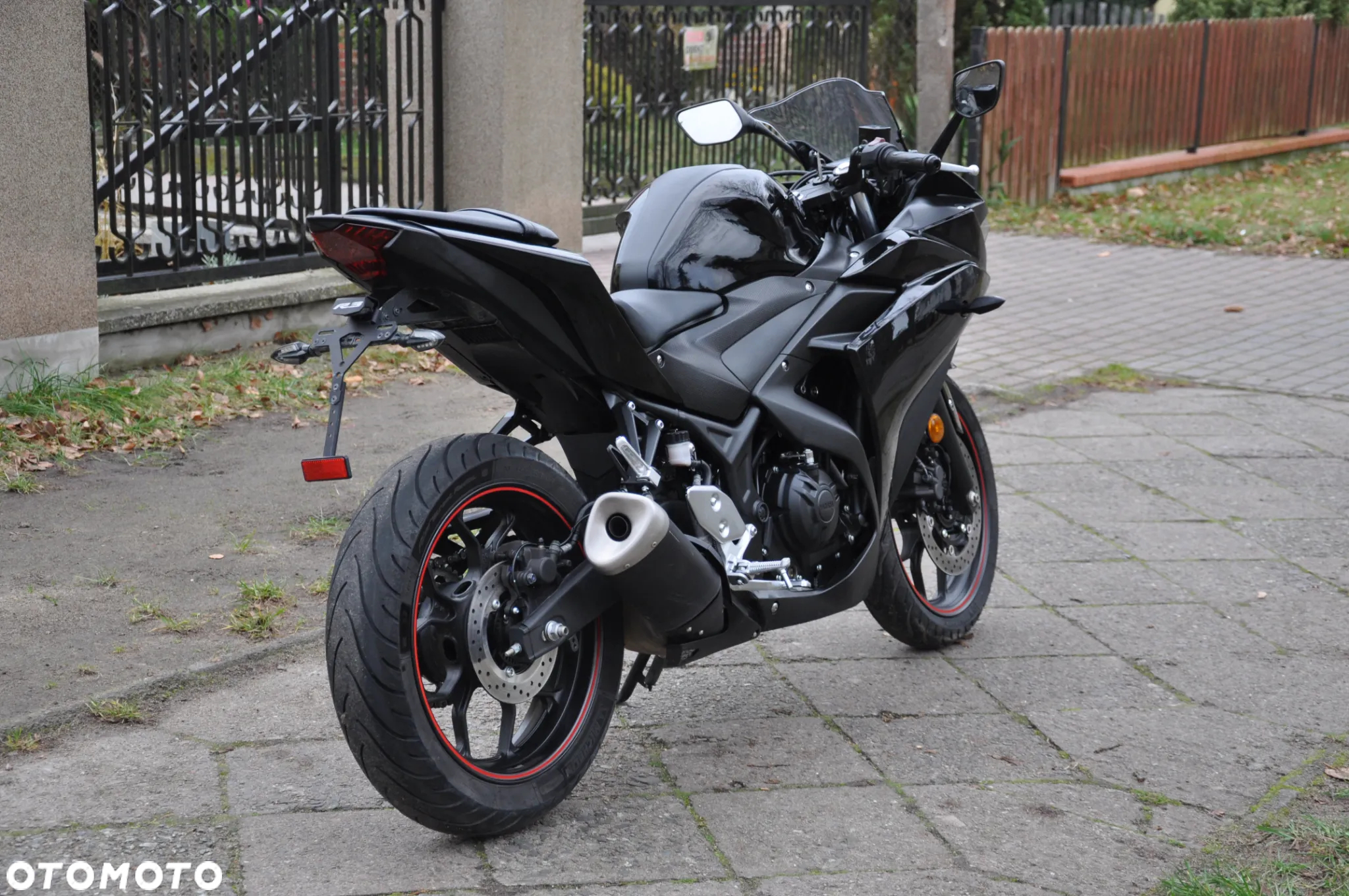 Yamaha R3 - 6