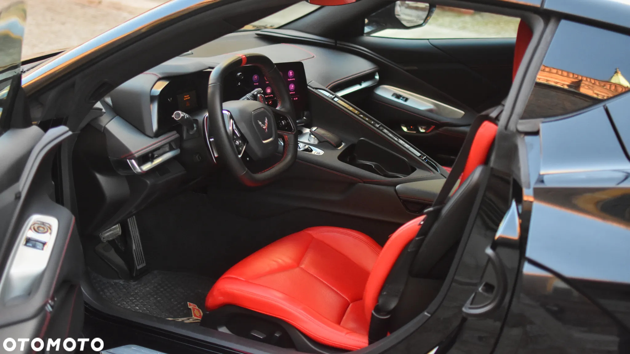 Chevrolet Corvette - 13