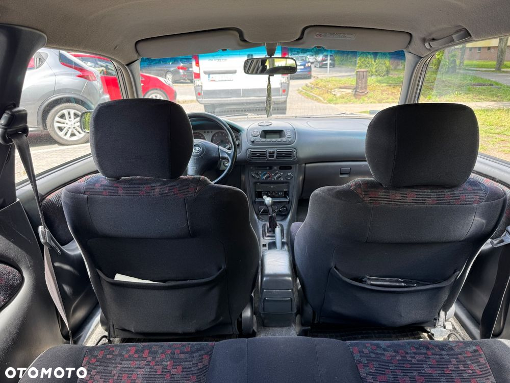Toyota Corolla 1.6 VVT-i Sportschau Edition - 9