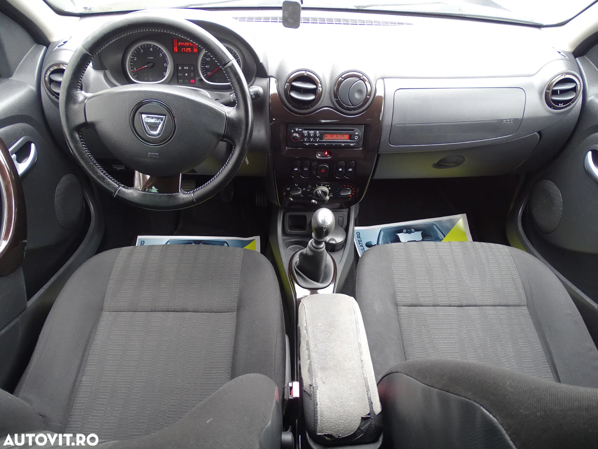 Dacia Duster 1.5 dCi 4x2 Laureate - 6