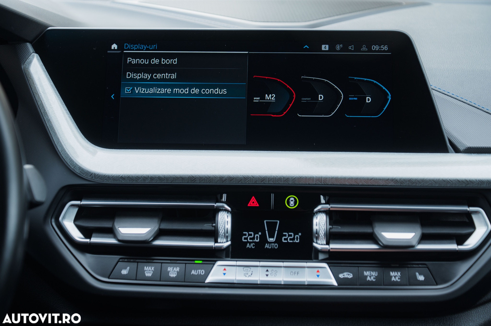 BMW Seria 1 118i Aut. M Sport - 32
