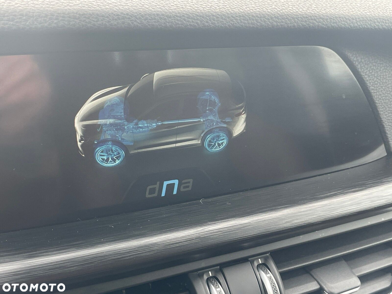 Alfa Romeo Stelvio - 34