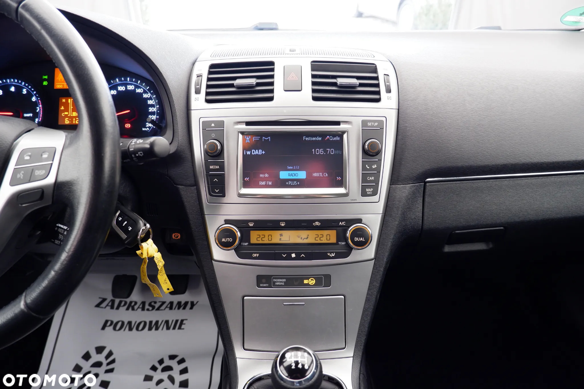 Toyota Avensis - 12