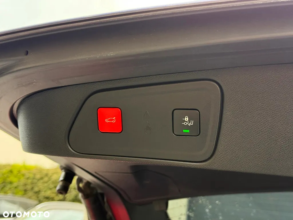 Peugeot 3008 BlueHDi 130 Stop & Start Allure - 23