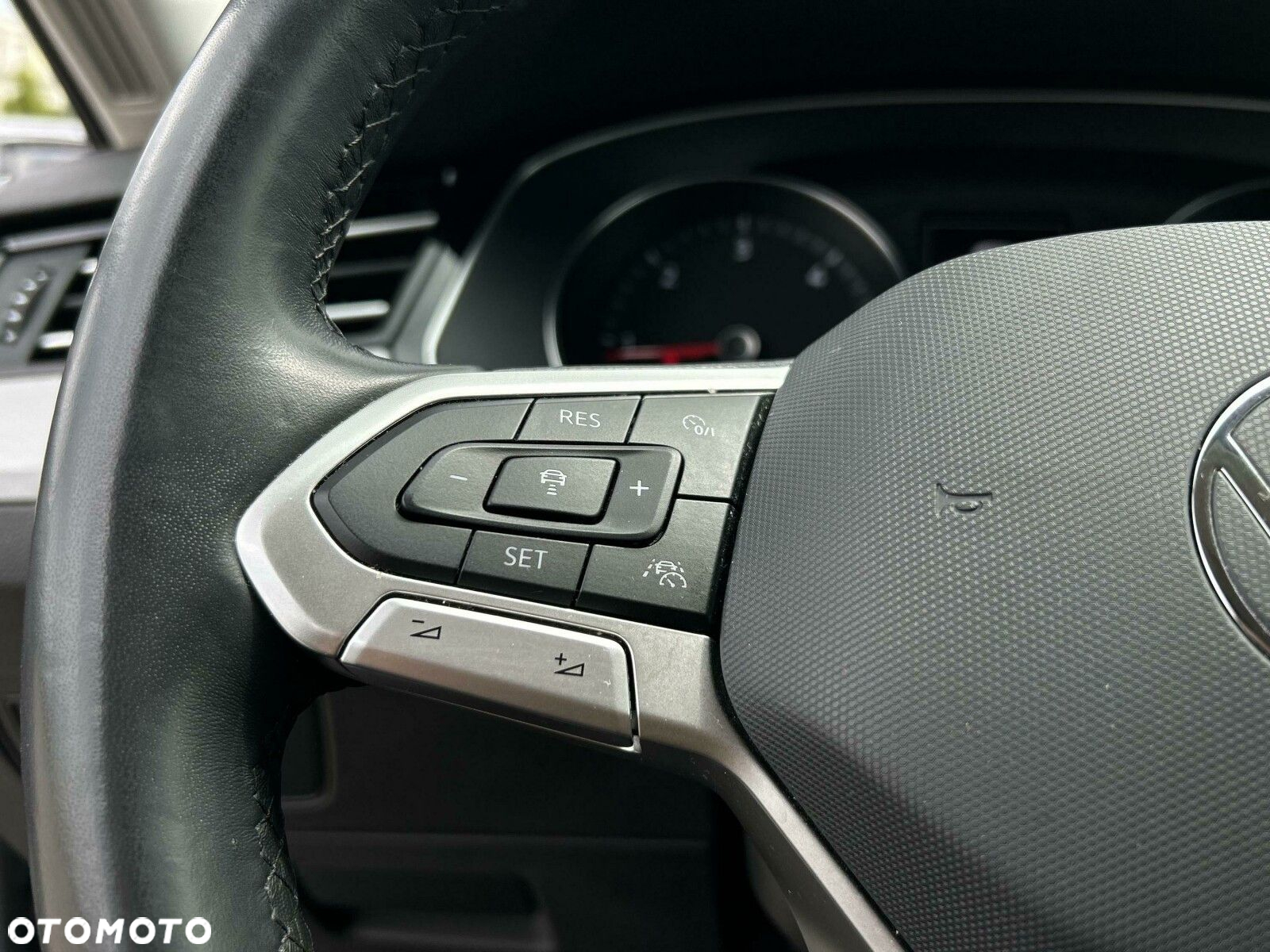 Volkswagen Passat 2.0 TDI EVO Business DSG - 18