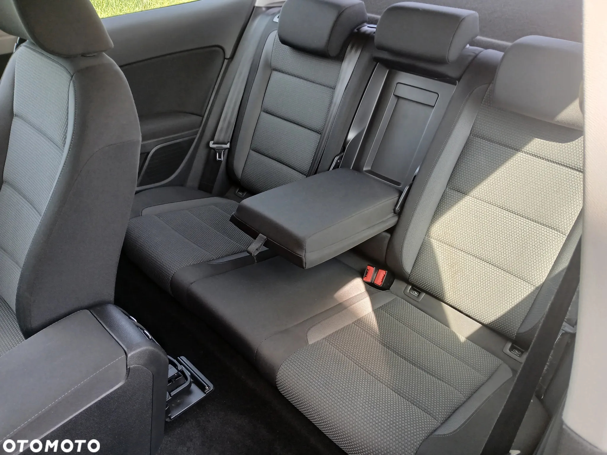 Volkswagen Golf 1.4 TSI Comfortline - 26