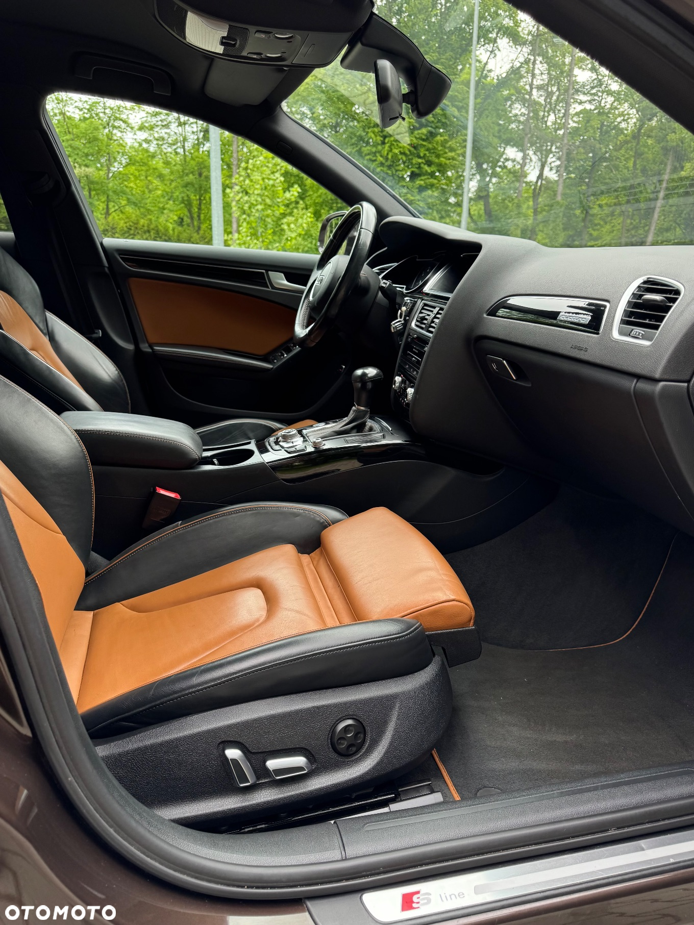 Audi A4 Avant 2.0 TDI DPF clean diesel quattro S tronic S line Sportpaket - 14