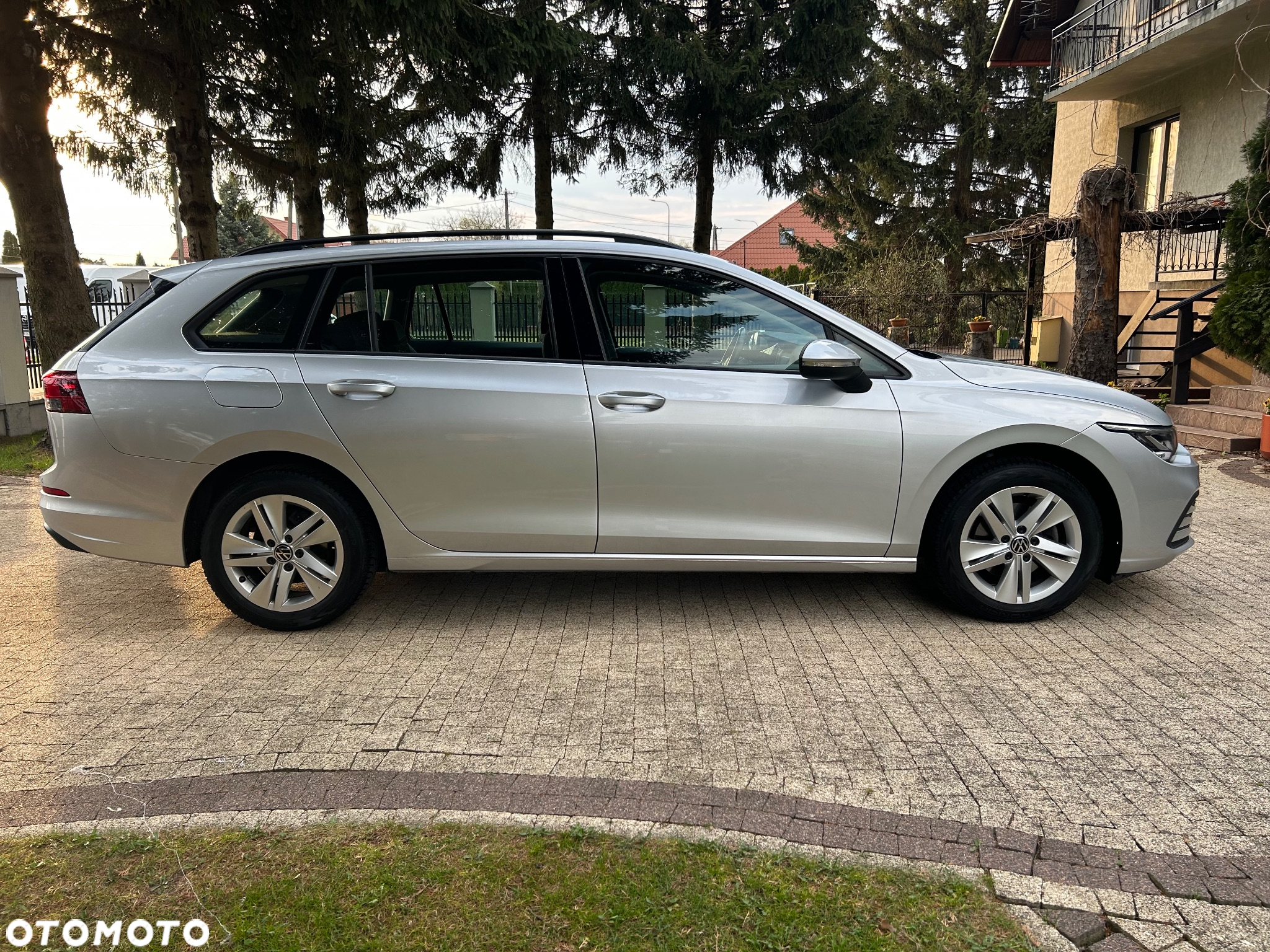 Volkswagen Golf VIII 1.5 TSI EVO Life - 11