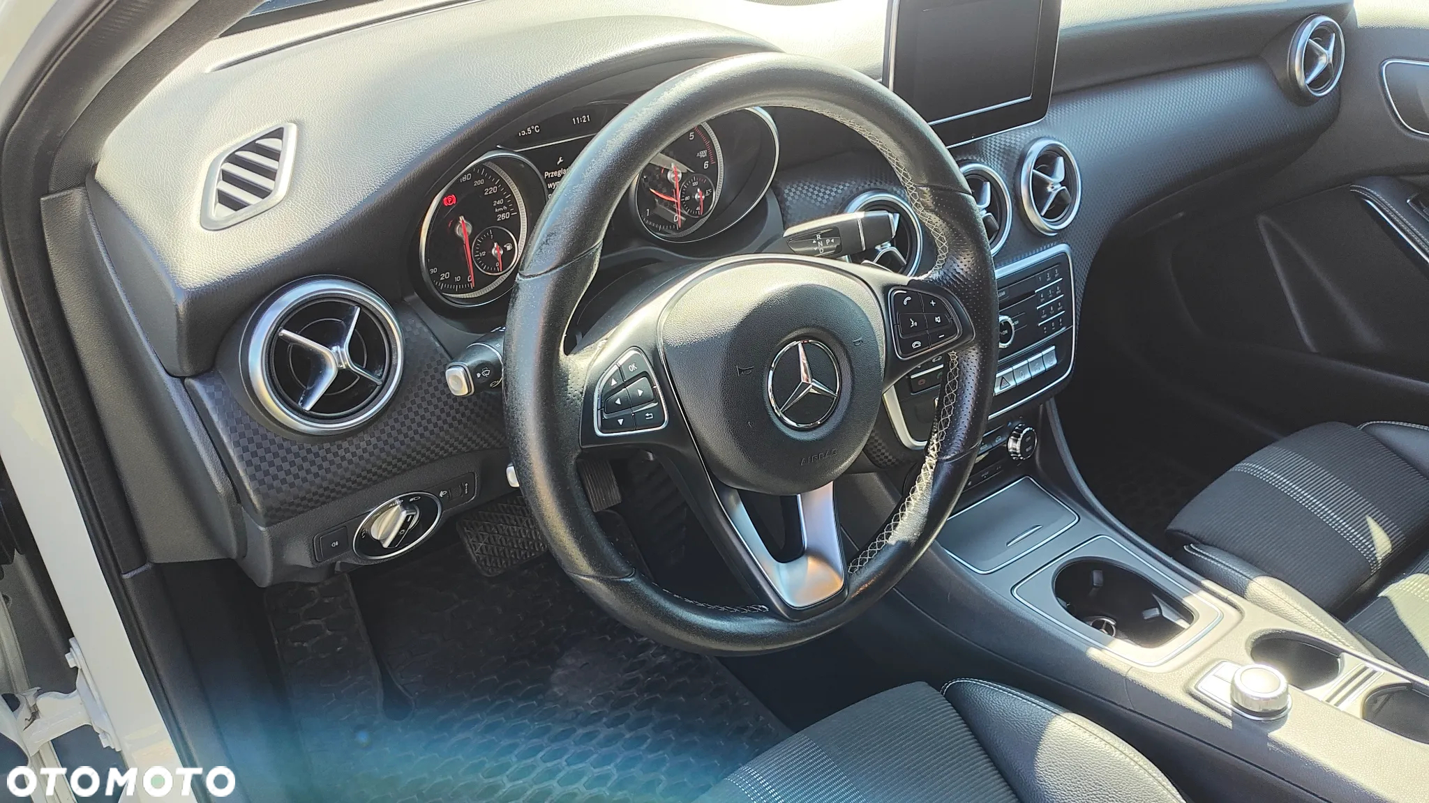 Mercedes-Benz Klasa A 180 CDI 7G-DCT Urban - 10