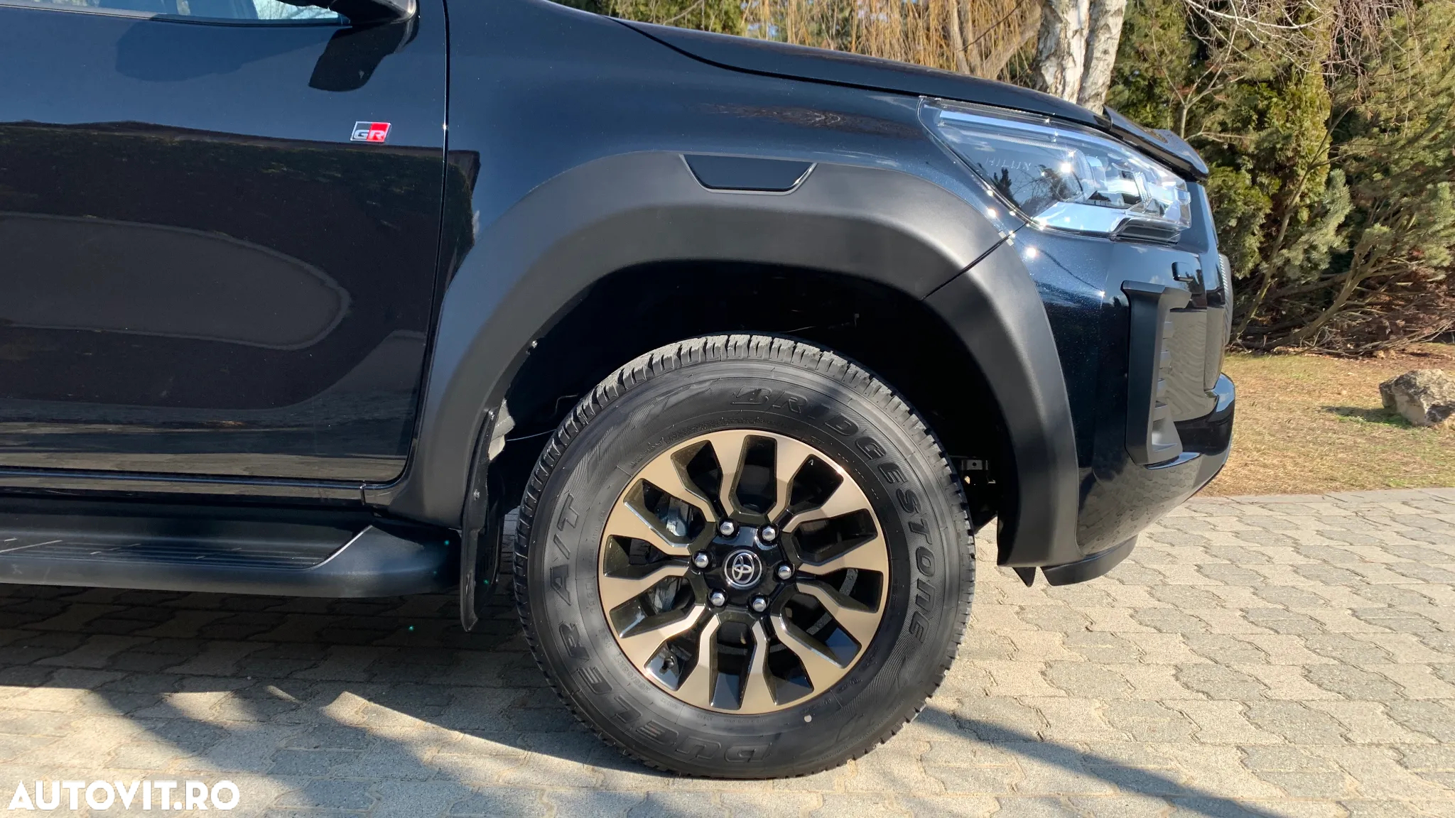 Toyota Hilux 2.8D 204CP 4x4 Double Cab AT GR Sport II - 13