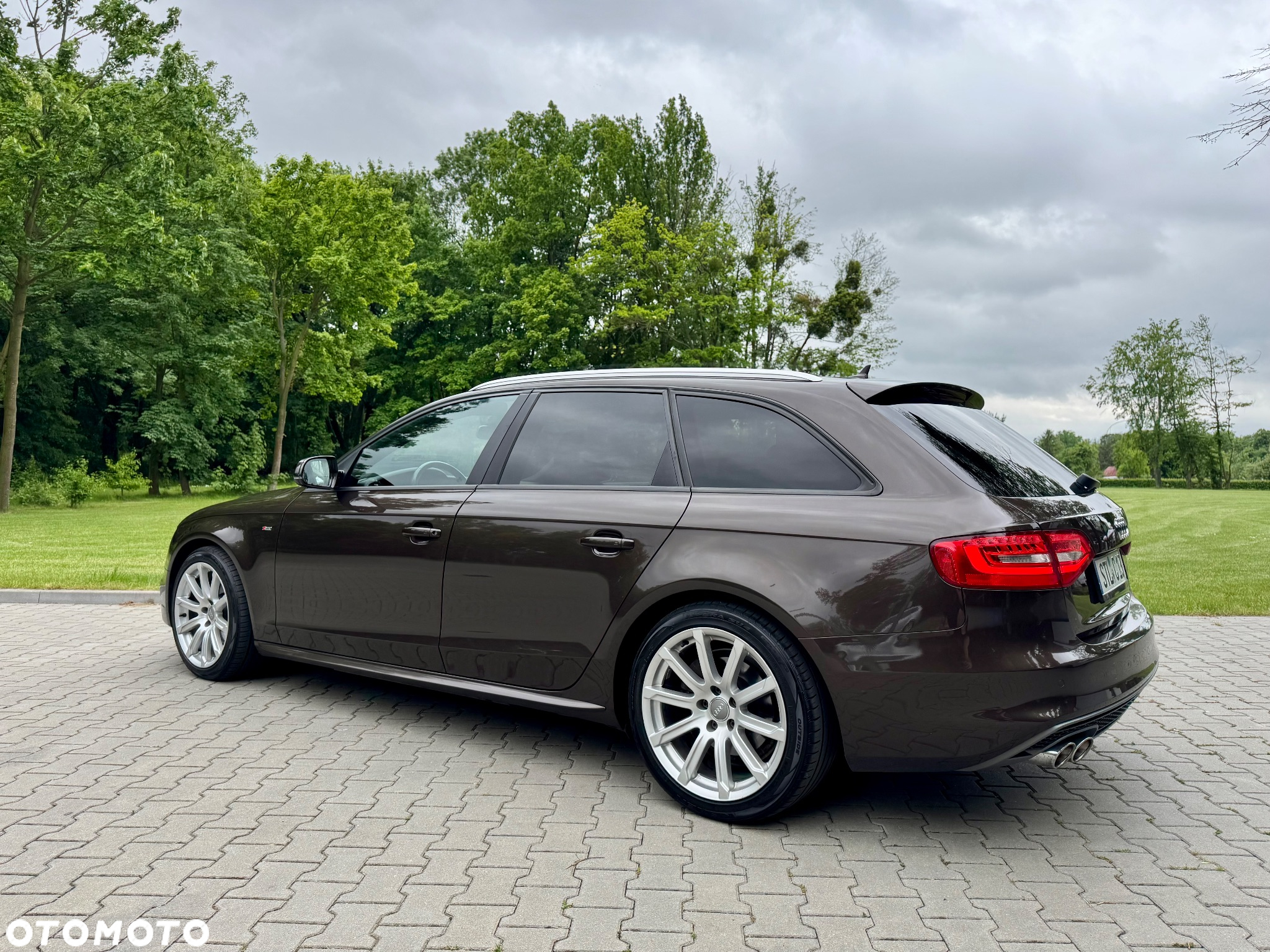 Audi A4 Avant 2.0 TDI DPF clean diesel quattro S tronic S line Sportpaket - 26