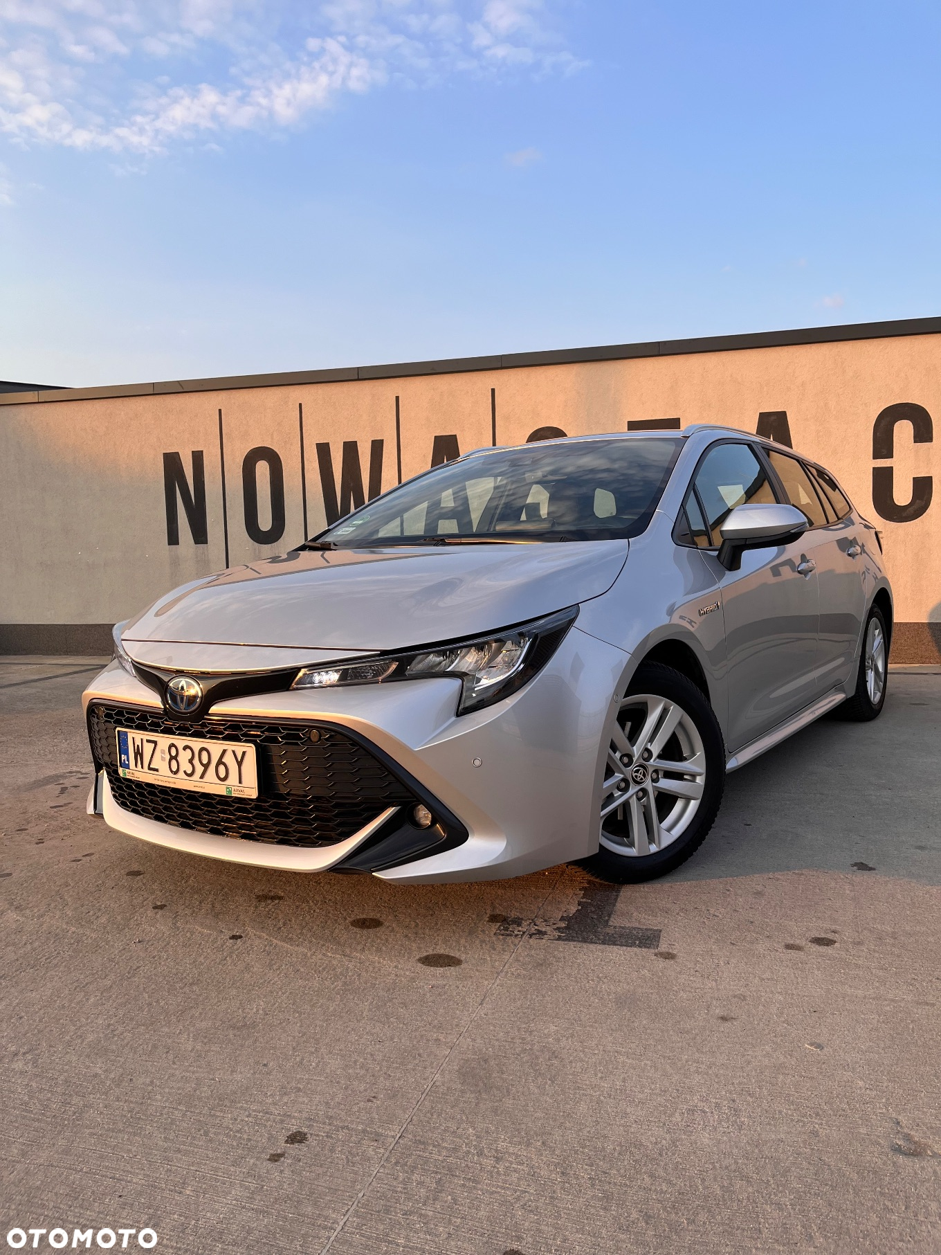 Toyota Corolla 1.8 Hybrid Comfort - 8