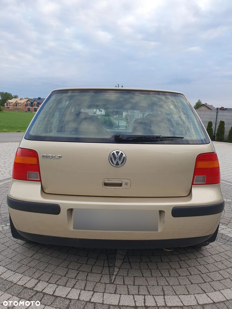 Volkswagen Golf IV 1.4 16V Comfortline - 8