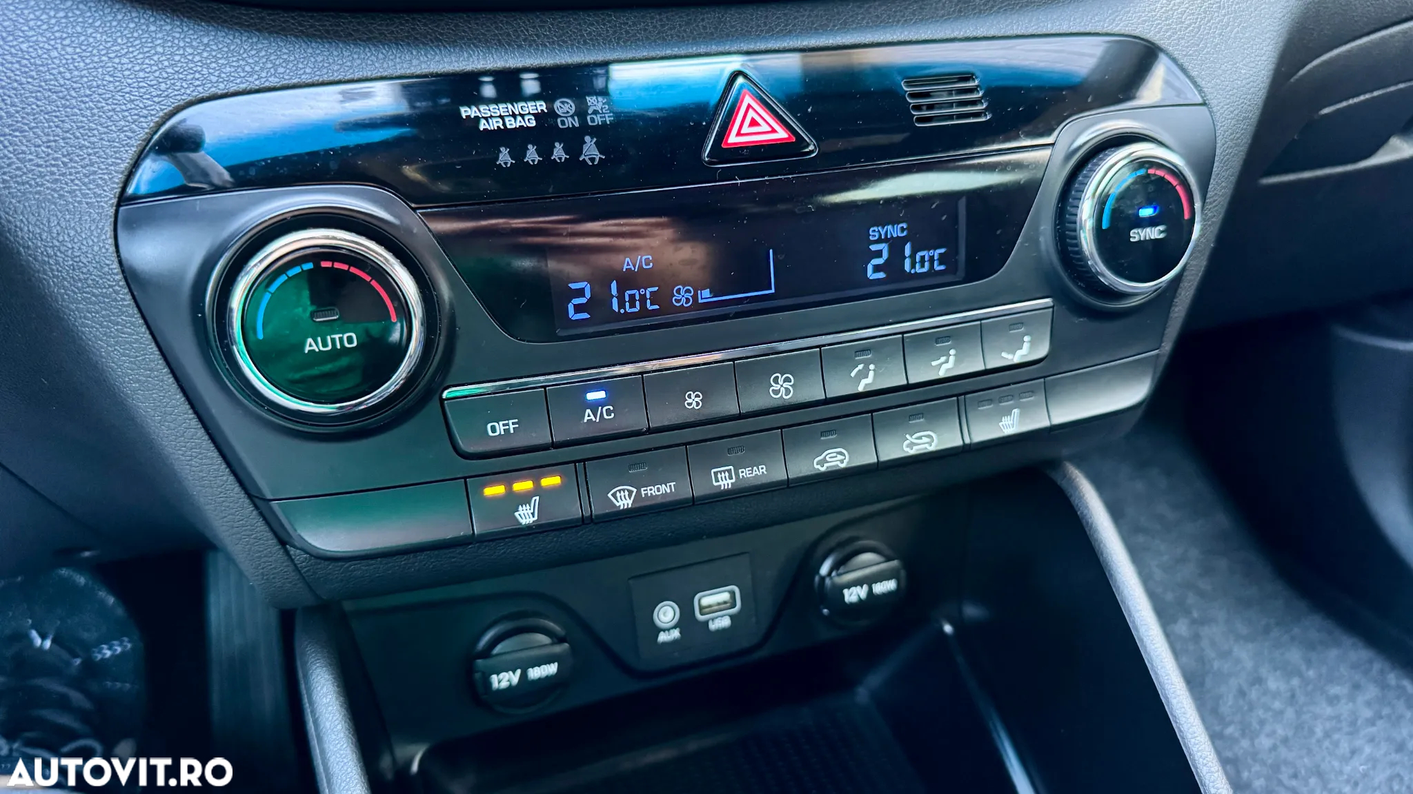 Hyundai Tucson blue 1.7 CRDi 2WD DCT Premium - 12