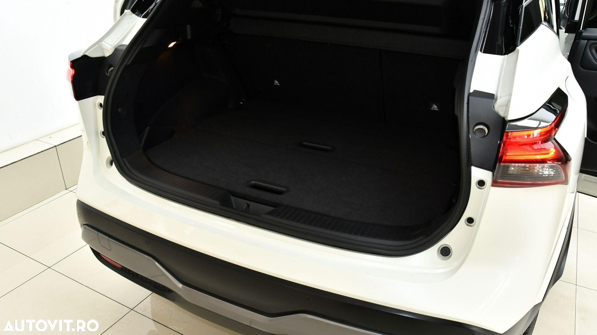 Nissan Qashqai 1.3 l Mild-Hybrid X-Tronic Tekna - 28