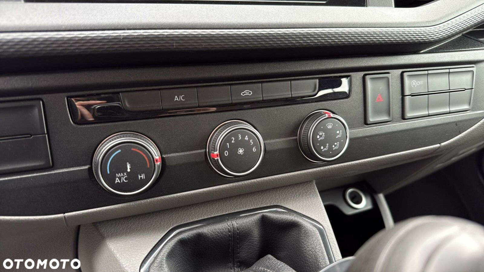 Volkswagen Transporter - 13