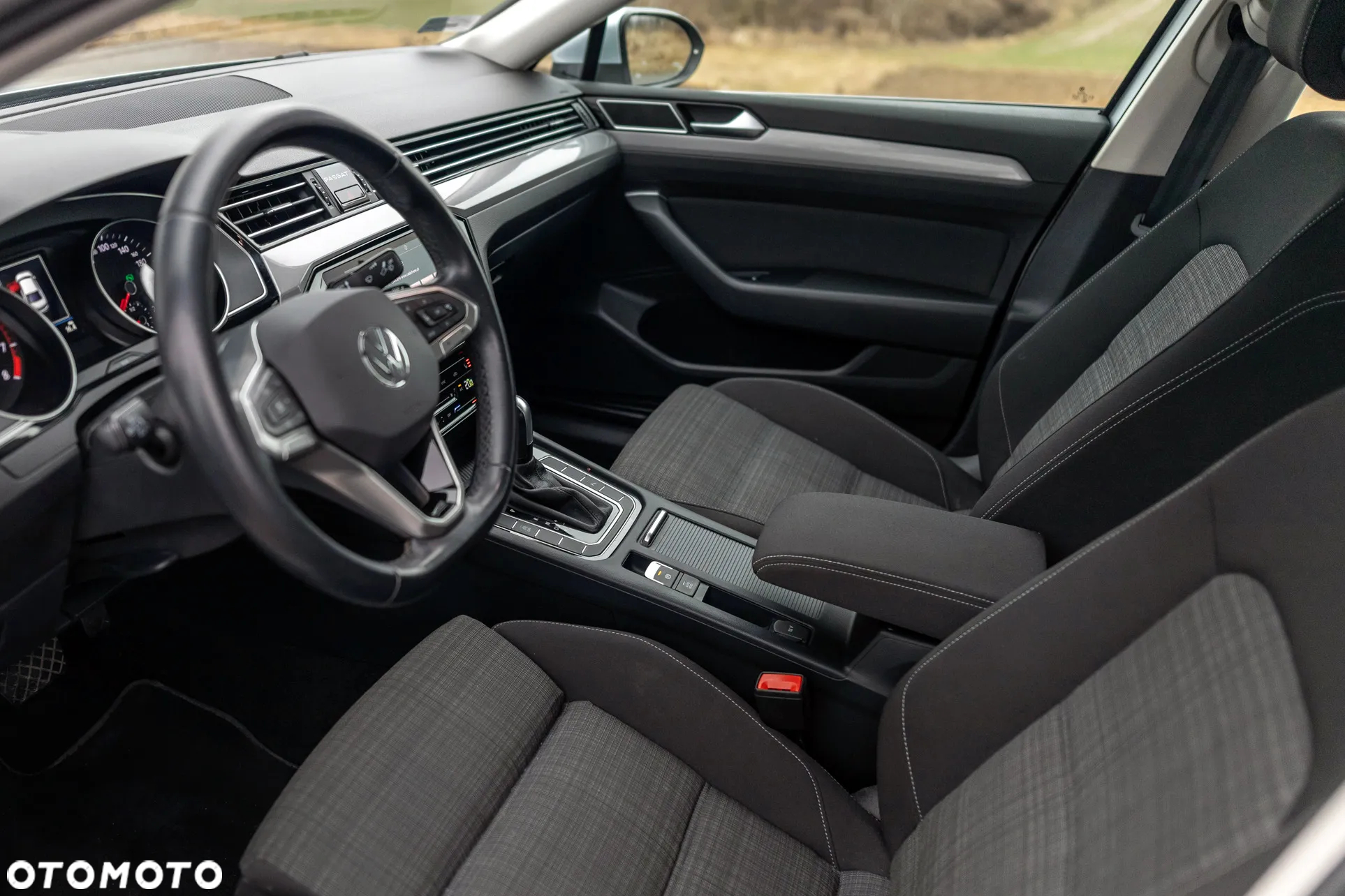 Volkswagen Passat 1.5 TSI EVO Business DSG - 15