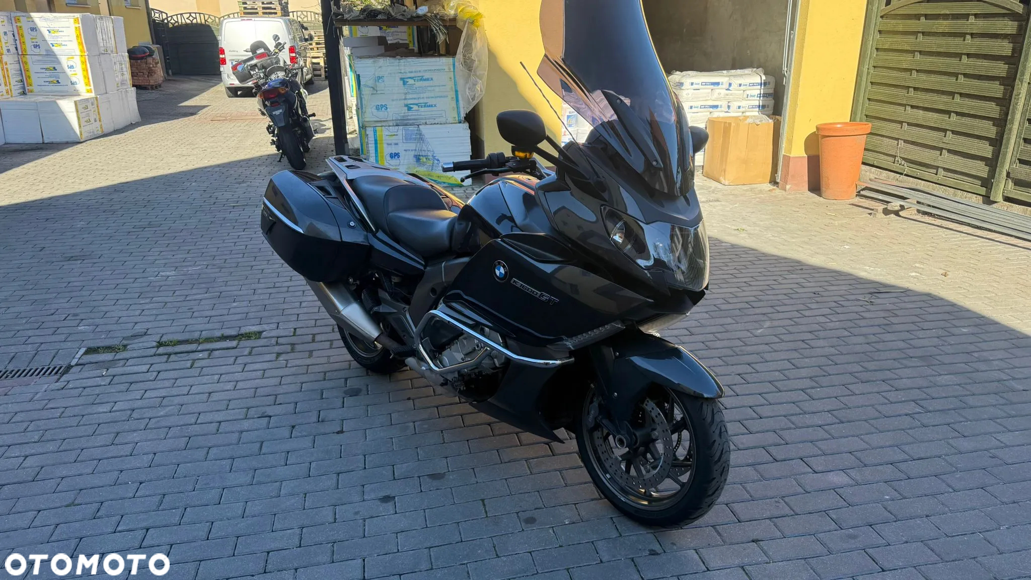 BMW K - 13
