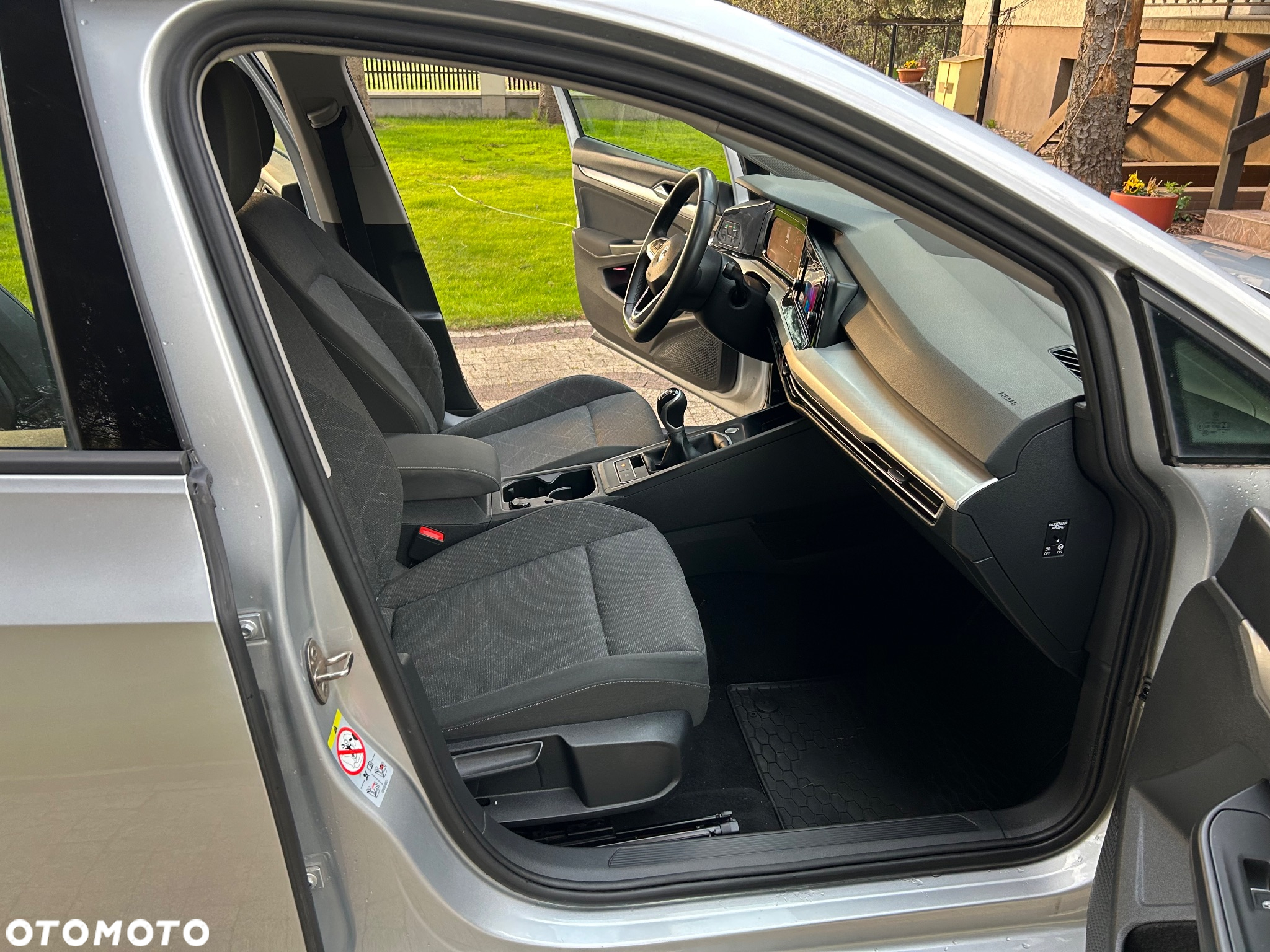 Volkswagen Golf VIII 1.5 TSI EVO Life - 24