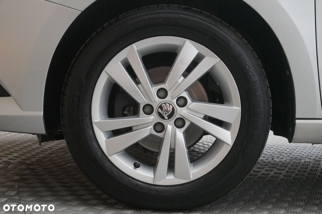 Skoda Fabia 1.0 TSI Ambition - 14
