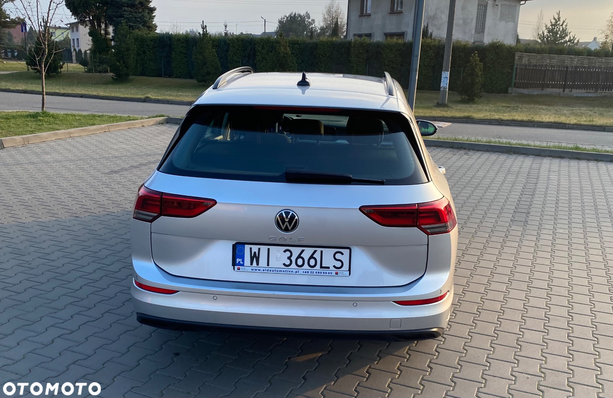 Volkswagen Golf VIII 1.5 TSI EVO Life - 6