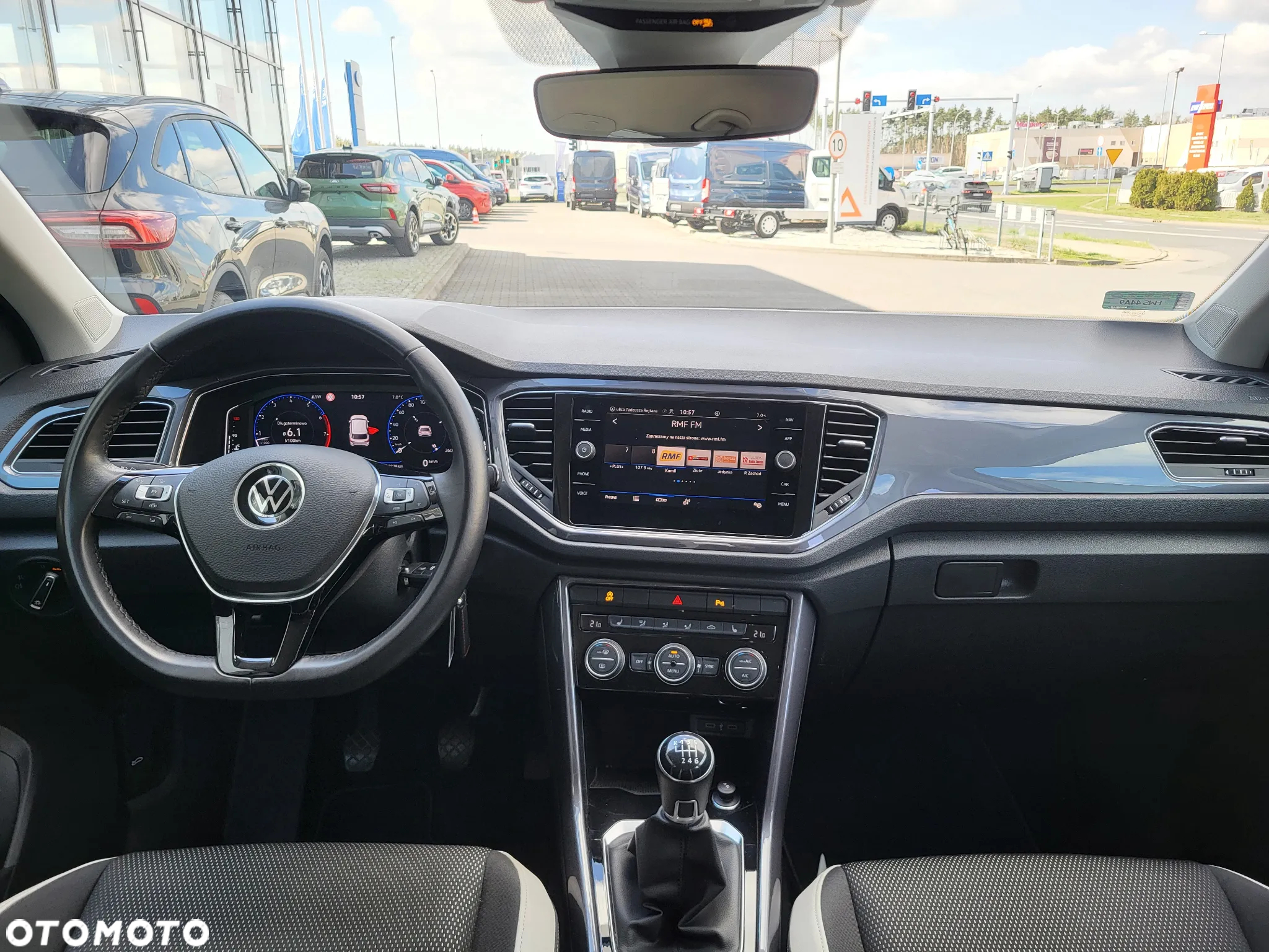 Volkswagen T-Roc 1.5 TSI ACT Premium - 8