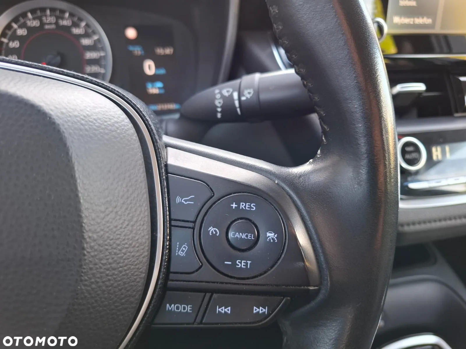 Toyota Corolla 1.6 Comfort - 31