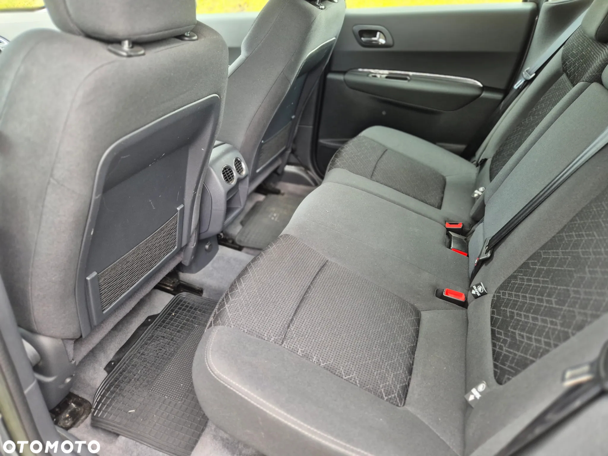 Peugeot 3008 1.6 HDi Access - 17