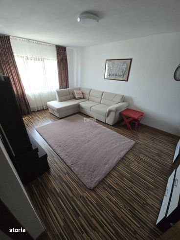 Se vinde apartament cu 2 camere/central/65000 de euro neg-2