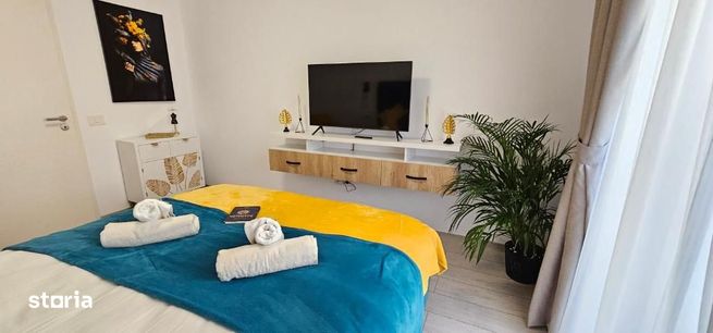 Apartament de vanzare 2 camere zona Tractorul bloc nou-5