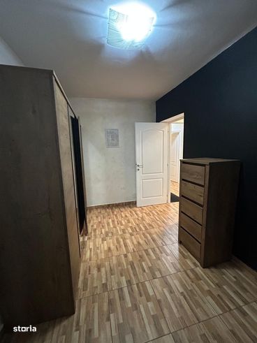 Apartament  3 camere  - Zona Sud  etaj 4/4 -46mp - 54000 euro-3